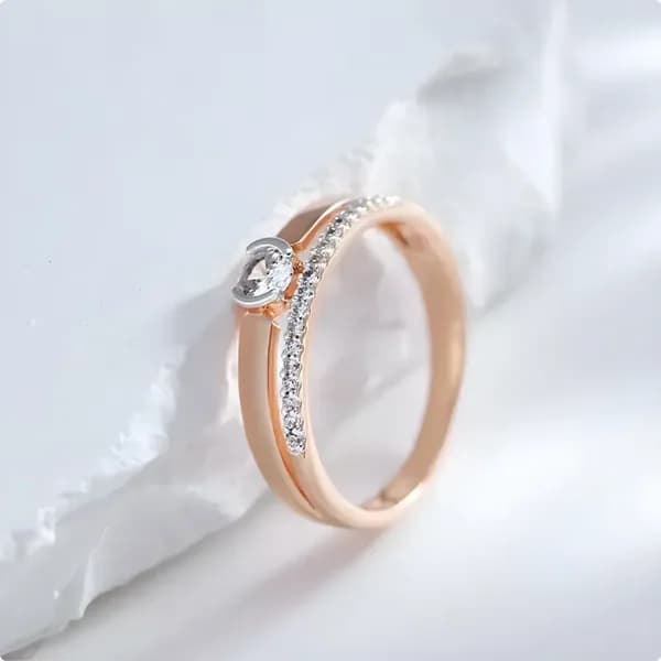Luxury Zircon Ring